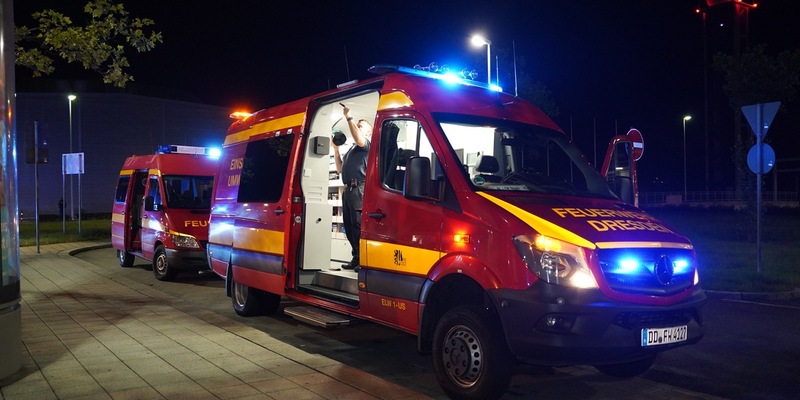 FW Dresden: Feuerwehr Dresden wird zur Sicherheitslandung eines Flugzeuges alarmiert - Foto: presseportal.de