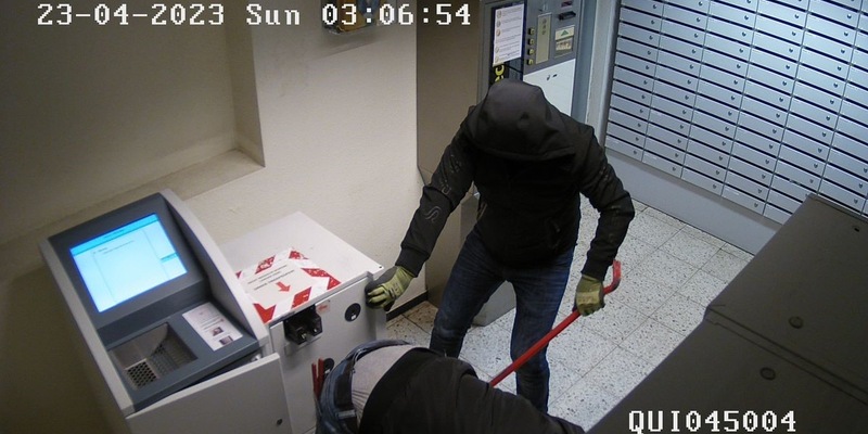 POL-SE: Quickborn - Einbrüche in Verkehrsbetriebe - Öffentlichkeitsfahndung - Polizei sucht Zeugen - Foto: presseportal.de