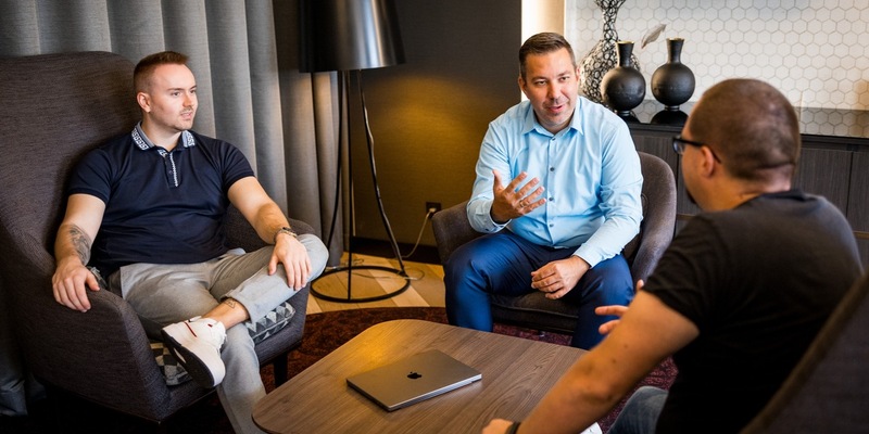 Digitalisierung und Automatisierung im Handwerk: Josef Zauner und Julian Mehlig von Digital Blocks verraten, wie Betriebe digitale Technologien richtig für sich einsetzen - Foto: presseportal.de