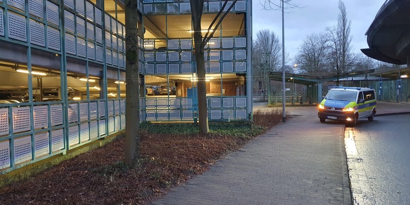 POL-STD: 44-Jähriger in Stade tot aufgefunden - Polizei geht von Tötungsdelikt aus - Mordkommission nimmt Arbeit auf - Foto: presseportal.de