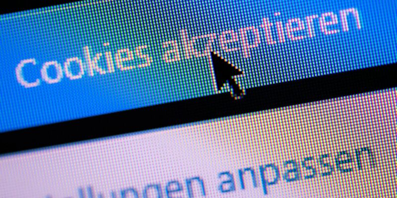 Cookies sind kleine Dateien, die ein Browser auf dem Onlinegerät eines Nutzers speichert. - Foto: Lino Mirgeler/dpa