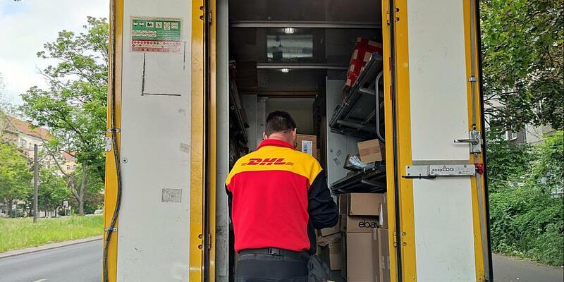 DHL-Paketfahrer (Archiv) - Foto: über dts Nachrichtenagentur