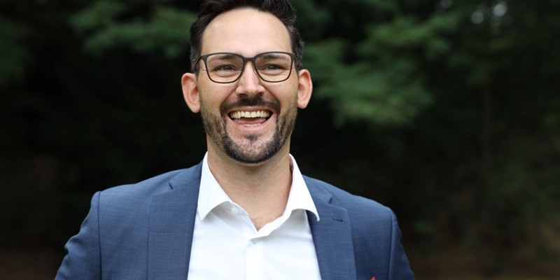 KI im Außendienst: Daniel Aram von D.A. Direktvertrieb klärt auf, wie sich das Thema künstliche Intelligenz tatsächlich auf Jobs im Vertrieb auswirkt - Foto: presseportal.de