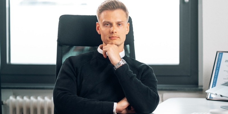 Marvin Flenche: Vertriebstrends 2024 - Das sollten Unternehmen jetzt wissen - Foto: presseportal.de