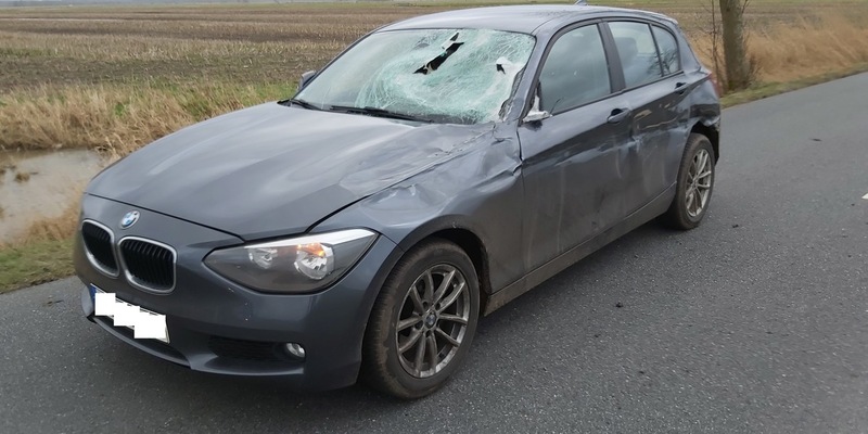 POL-CUX: PKW-Anhänger wird von Windböe erfasst und schleudert in entgegenkommenden PKW (Lichtbild in der Anlage) - Foto: presseportal.de