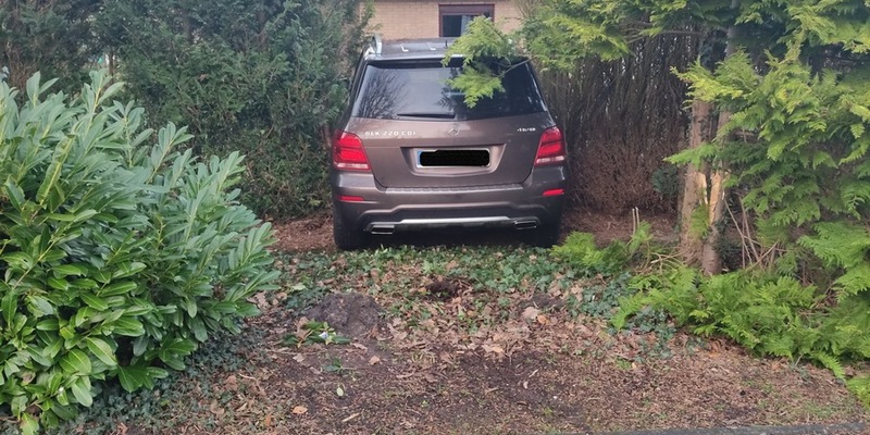 POL-OL: +++Pressemitteilung des Polizeikommissariates Bad Zwischenahn: Sachschaden nach Verkehrsunfall in Edewecht.+++ - Foto: presseportal.de