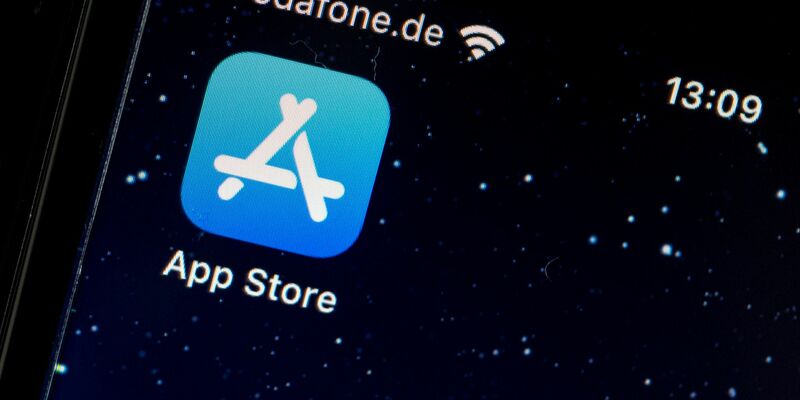 Apple reagiert auf rechtliche Vorgaben durch das neue EU-Gesetz über Digitale Märkte. - Foto: Fabian Sommer/dpa