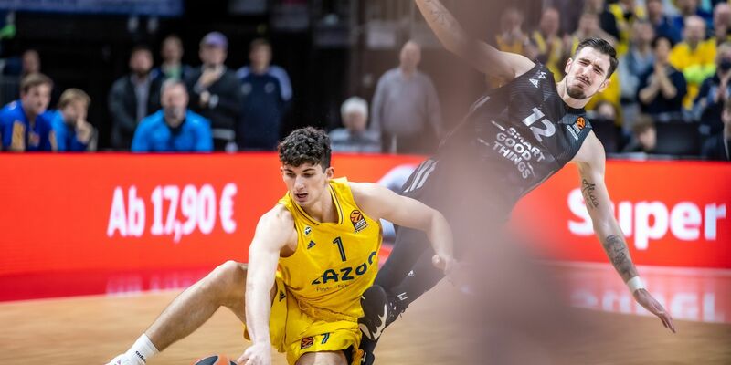 Kam gegen Belgrad auf 17 Punkte für Alba Berlin: Gabriele Procida (l). - Foto: Andreas Gora/dpa/Archivbild