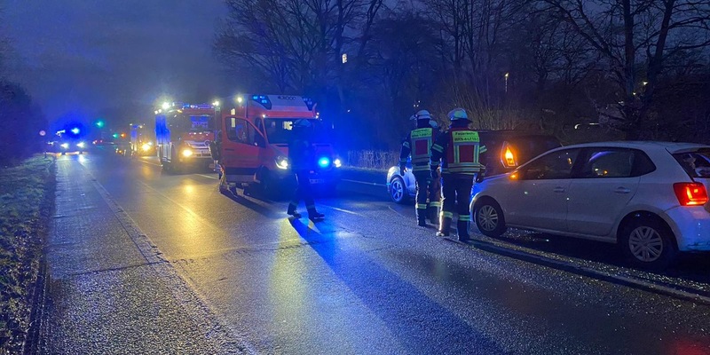 FW-WRN: Verkehrsunfall auf der Nordlippestraße - Foto: presseportal.de