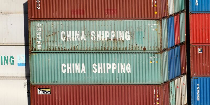 Die exportgetriebene chinesische Wirtschaft verzeichnete 2023 mit einem Rückgang um 4,6 Prozent einen deutlichen Einbruch der Ausfuhren. - Foto: Christian Charisius/dpa