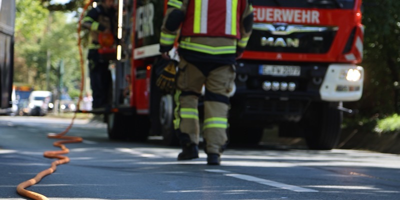 FW-E: Wasserrohrbruch überflutet Tiefgarage - 7 Millionen Liter Wasser abgepumpt - Foto: presseportal.de