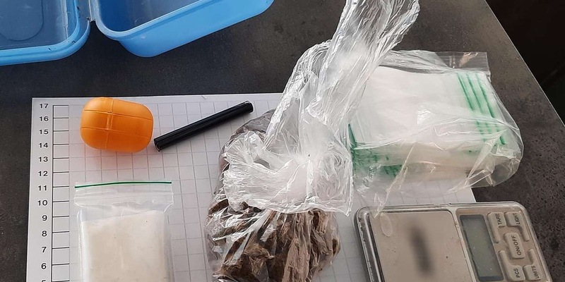 BPOL NRW: Bundespolizei stellt gesuchte Straftäterin mit Drogen - Foto: presseportal.de