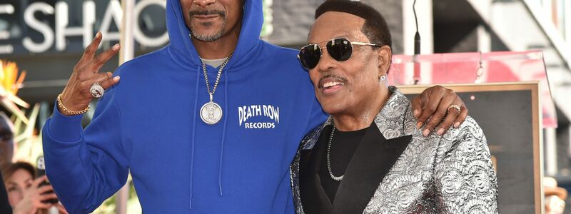 Snoop Dogg (l) und Charlie Wilson arbeiteten unter anderem für Hits wie «Signs» mit Justin Timberlake und «Beautiful» mit Pharrell Williams zusammen. - Foto: Richard Shotwell/Invision via AP/dpa