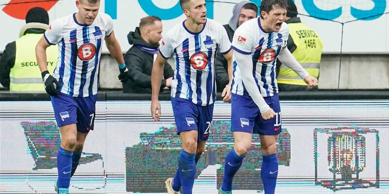 Heute geht es für die Hertha im Pokal-Viertelfinale gegen den 1. FC Kaiserslautern. - Foto: Uwe Anspach/dpa