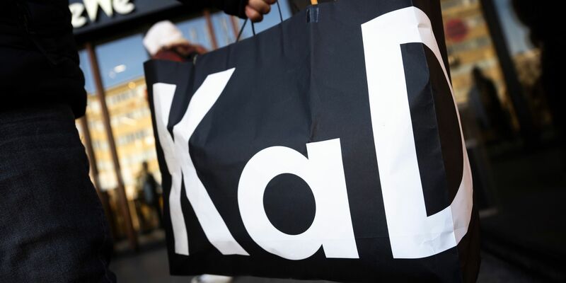 Anfang dieser Woche stellte die KaDeWe Group einen Insolvenzantrag. - Foto: Christophe Gateau/dpa