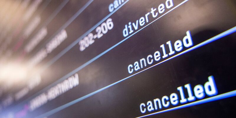 Verdi ruft an bundesweit elf Flughäfen zu Warnstreiks auf. - Foto: Thomas Banneyer/dpa