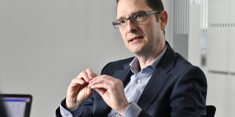 Staffelstabübergabe bei der BMW Bank GmbH: Torsten Matheis ist neuer Geschäftsführer für den Bereich Kunde, Marken, Vertrieb - Foto: presseportal.de