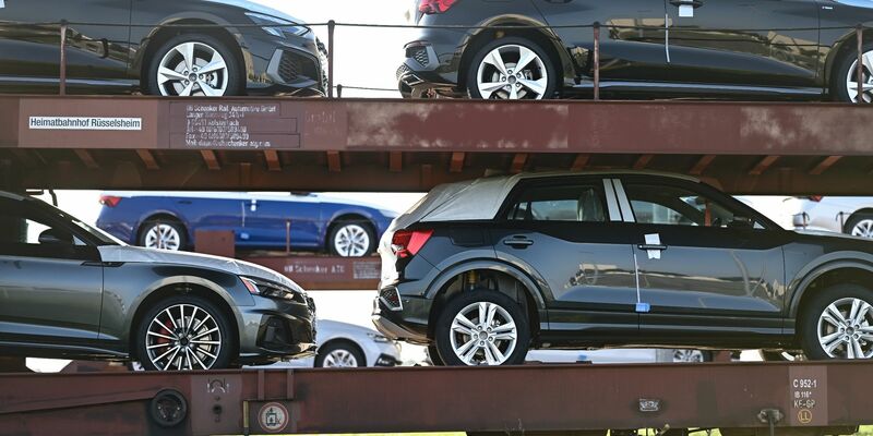 Das Geschäftsklima in der deutschen Autoindustrie hat sich verbessert. - Foto: Lars Penning/dpa