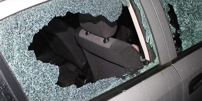 POL-VIE: Viersen: Scheiben an Autos eingeschlagen - Foto: presseportal.de