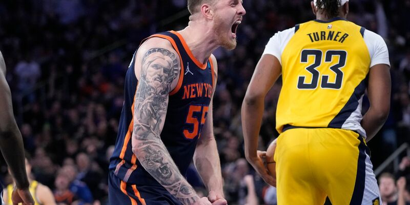 Knicks-Center Isaiah Hartenstein jubelt. - Foto: Mary Altaffer/AP