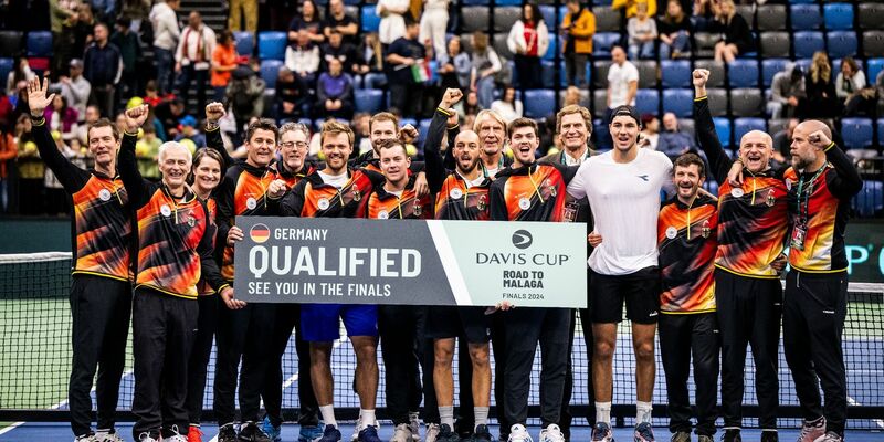 Das deutsche Davis-Cup-Team hat sich für die Gruppenphase qualifiziert. - Foto: Marton Monus/dpa