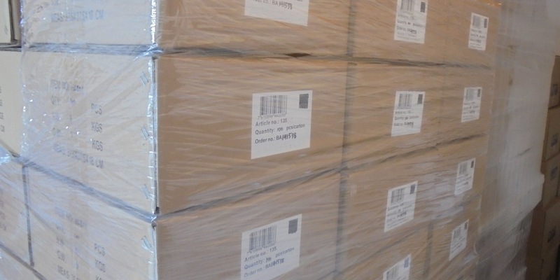 HZA-SI: ZOLL zieht den Stecker / ZOLL in Konstanz stoppt Einfuhr von 10.000 Adaptern wegen gefälschter CE-Kennzeichnung - Foto: presseportal.de