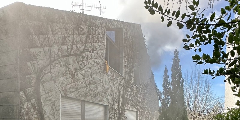 FW Stuttgart: Kellerbrand mit starker Rauchentwicklung - Foto: presseportal.de