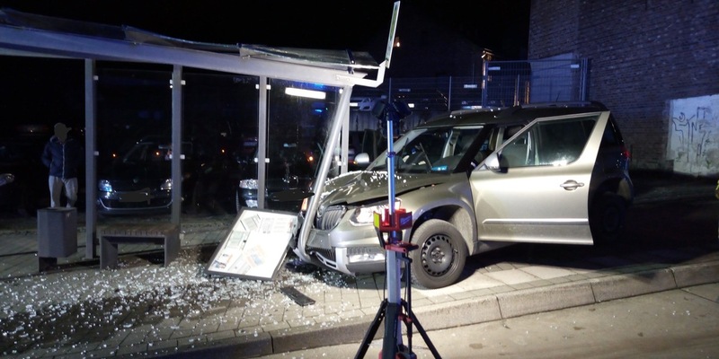 FW-EN: Verkehrsunfall auf der Mittelstraße - Foto: presseportal.de