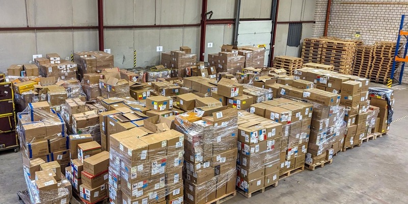 ZOLL-E: Bundesweit größte Sicherstellung von unversteuerten und nicht verkehrsfähigen E-Zigaretten - Foto: presseportal.de