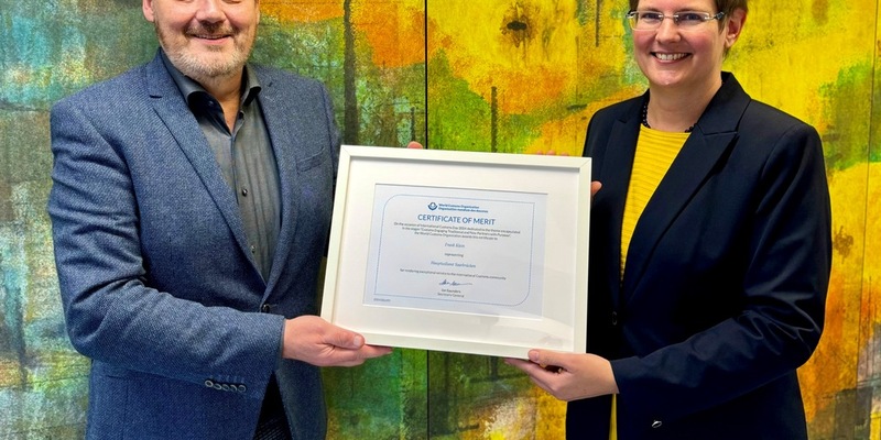 HZA-SB: Zoll verleiht Zertifikate zum Weltzolltag - Partnerschaften für ein sicheres und nachhaltiges globales Umfeld - Foto: presseportal.de