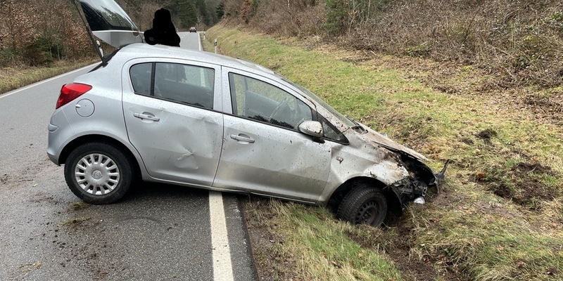 POL-PDLD: Kontrolle über Pkw verloren - Foto: presseportal.de