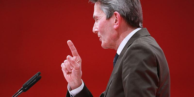 Rolf Mützenich (Archiv) - Foto: über dts Nachrichtenagentur