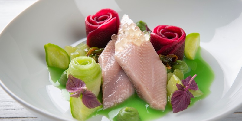 Freitags für Hering / Aktion mit Sterneköchin Julia Komp und norwegischem Hering - Foto: presseportal.de