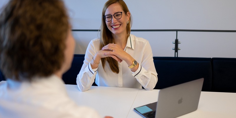 Katja Holzhey: Was Unternehmer wirklich über Mitarbeitermotivation wissen müssen - Foto: presseportal.de