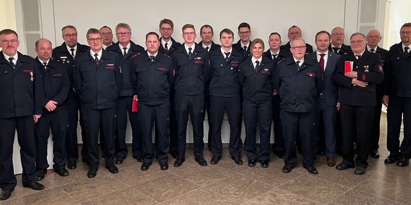 FW-AR: Aufwärtstrend bei Mitgliederzahlen des Basislöschzuges 2 der Freiwilligen Feuerwehr Arnsberg - Foto: presseportal.de