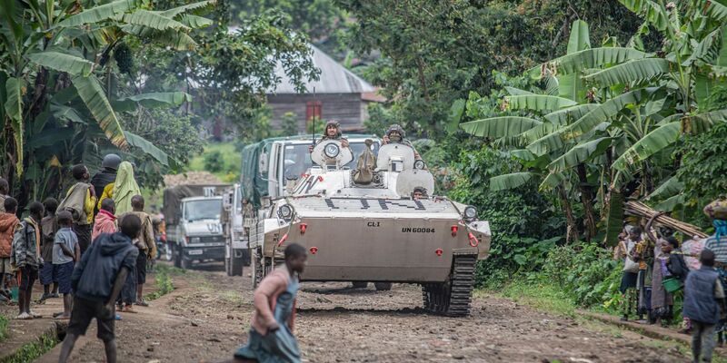 Der Abzug der UN-Blauhelme soll bis Jahresende beendet sein. - Foto: Moses Sawasawa/AP/dpa