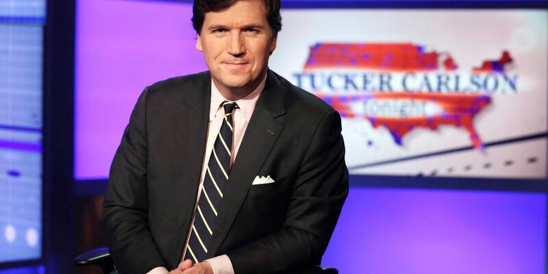 Tucker Carlson hat ein Interview mit Putin geführt. - Foto: Richard Drew/AP/dpa