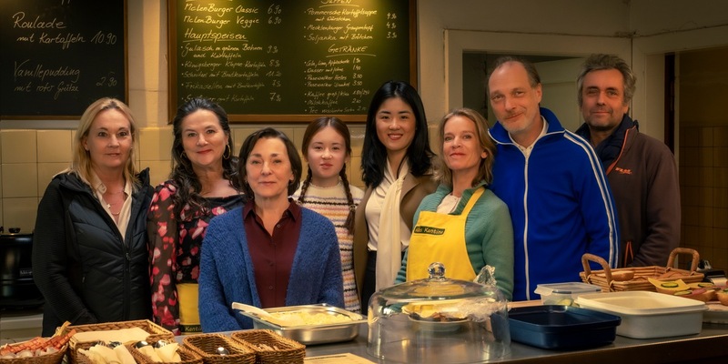 McLenBurger - Irgendwann kommt alles raus (AT) / Drehstart für einen weiteren Film der ARD-Degeto- Komödie mit Steffi Kühnert und Martin Brambach - Foto: presseportal.de