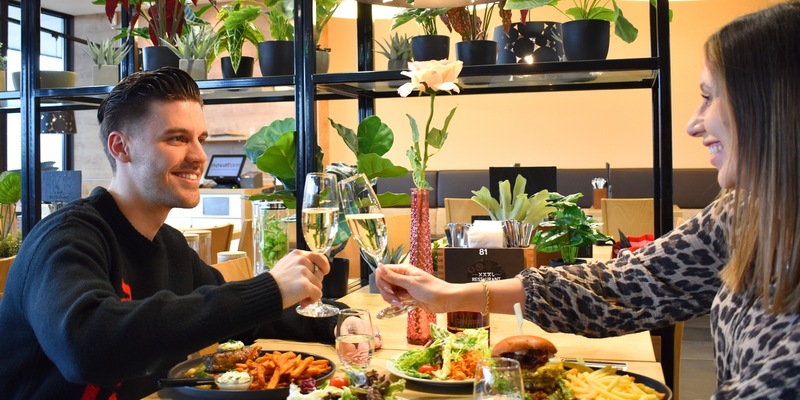 Zeit zu zweit genießen: XXXL Valentinstags-Aktion in den XXXL Restaurants - Foto: presseportal.de