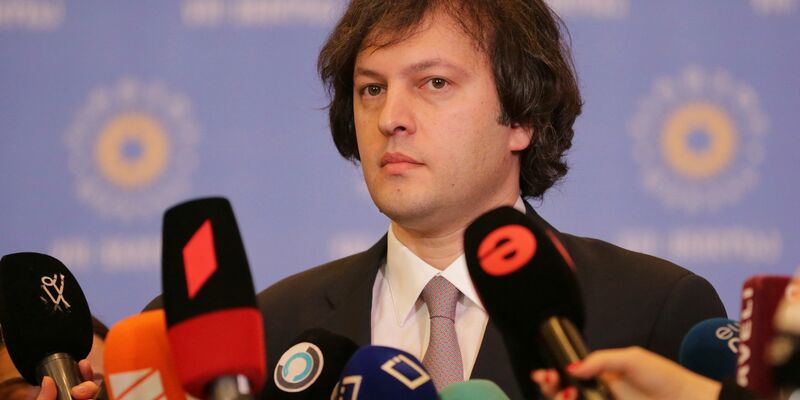 Irakli Kobachidse war bislang Vorsitzender der Regierungspartei Georgischer Traum. Seine Nominierung als Regierungschef geht auf den Oligarchen Bidsina Iwanischwili zurück. - Foto: Zurab Tsertsvadze/AP