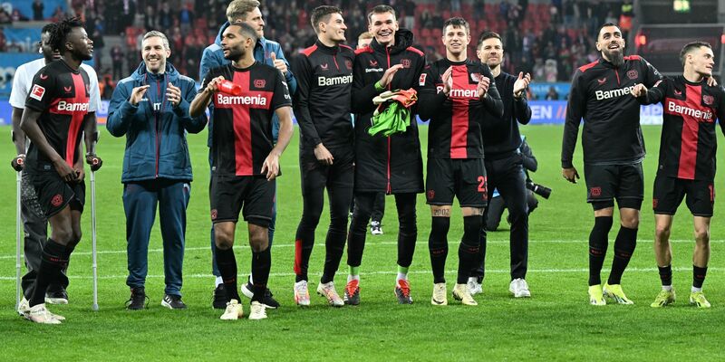 Fünf Punkte Vorsprung Auf Den FC Bayern Hat Bayer Leverkusen Nach Dem ...