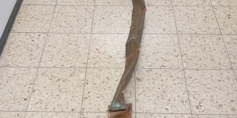 POL-NMS: 240212-1-pdnms Neumünster ; Wo wurde das Kupferrohr gestohlen - Foto: presseportal.de