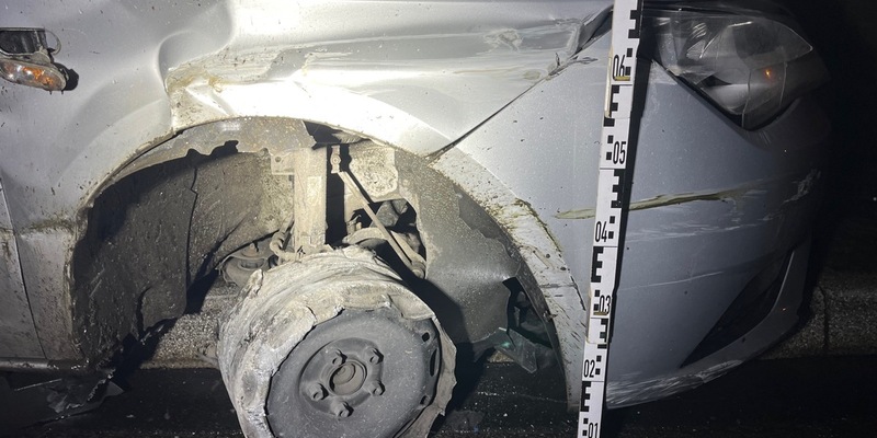 POL-GM: Mit glühenden Felgen liegen geblieben - Foto: presseportal.de