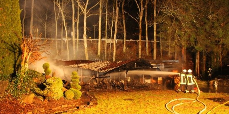 POL-PPWP: Brand eines Gartenhaueses - Foto: presseportal.de