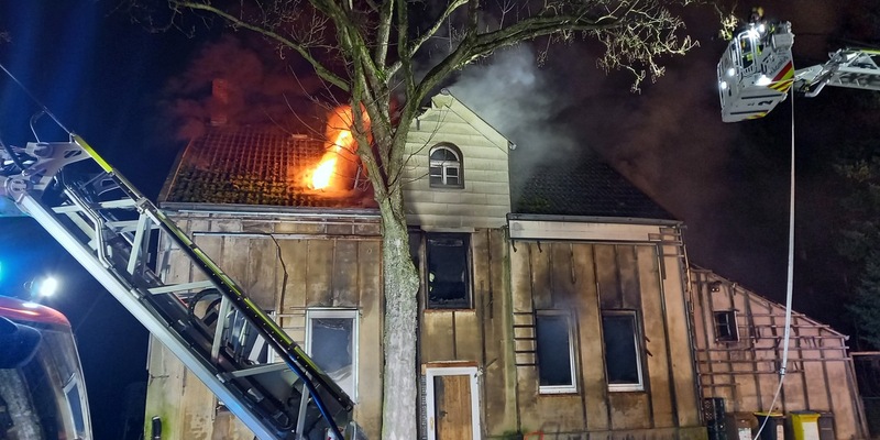 FW-DO: Wohnungsbrand in Dortmund-Derne - eine vermisste Person konnte nur tot aufgefunden werden. - Foto: presseportal.de