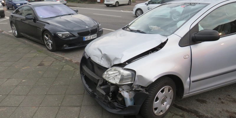 POL-ME: Zwei verletzte nach frontalem Zusammenstoß - Hilden - 2402051 - Foto: presseportal.de