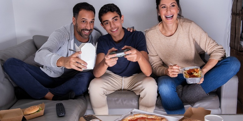 Essen bestellen: Wohin mit dem Verpackungsabfall? / Richtige Mülltrennung schont Ressourcen und Klima - Foto: presseportal.de