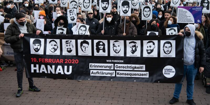 Es soll in Hanau am vierten Jahrestag des Anschlags wieder zahlreiche Veranstaltungen am und rund um den 19. Februar geben. - Foto: Boris Roessler/dpa