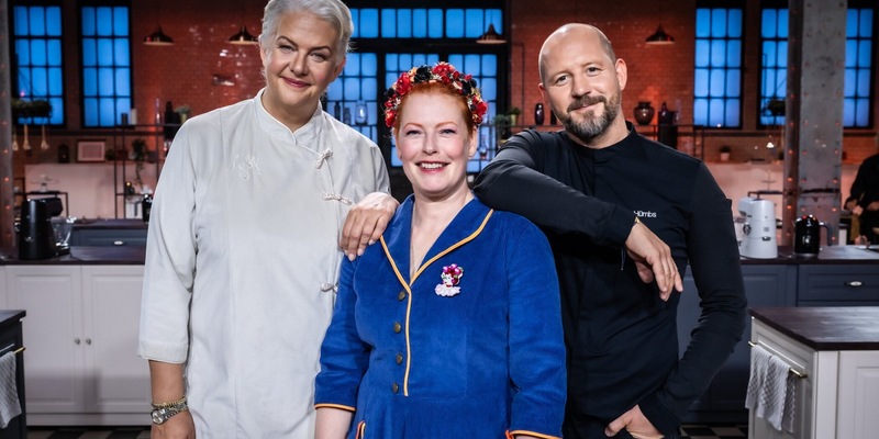 Bettina Schliephake-Burchardt Enie van de Meiklokjes Christian Hümbs Das große Promibacken - Foto: SAT.1/Claudius Pflug, presseportal.de