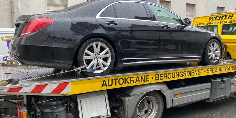 POL-D: Bilder zum heutigen Einsatz - Schlag gegen organisierte Kriminalität - Foto: presseportal.de